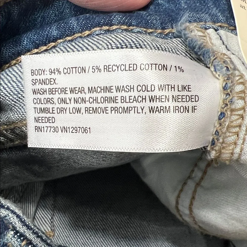 Boys cat & Jack Relaxed straight jeans size 3T New with tags